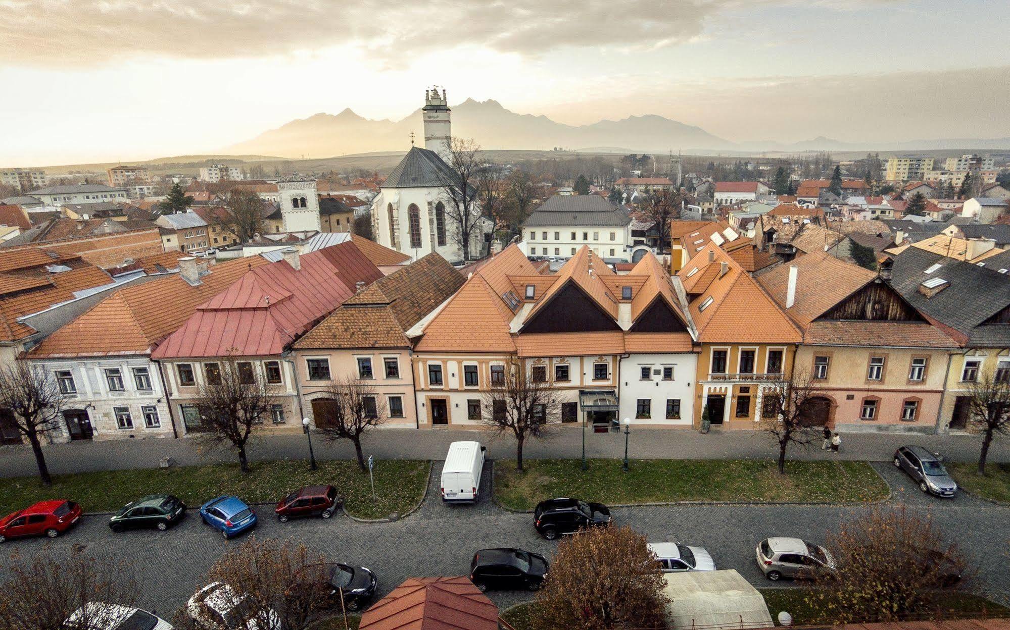 Boutique Hotel Hviezdoslav Kezmarok Luaran gambar